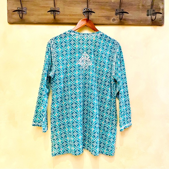 🪶3/$50 DOLMA Teal & White Mosaic Hand Embroidered L/S Blouse-L - Picture 5 of 16